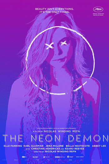  de Filme Demônio de Neon (2016)