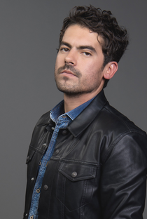 Iván Arana - Poster 1