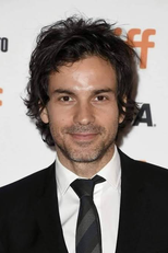 Santiago Cabrera