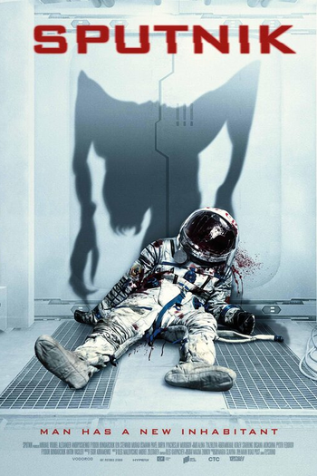  de Filme Estranho Passageiro: Sputnik (2020)