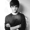 Logan Lerman - Foto 2