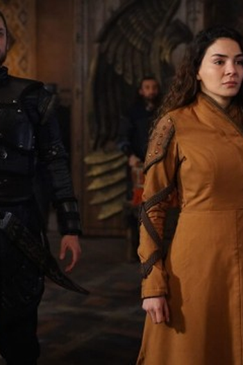 Poster de Episódio 13. Bölüm (2022)