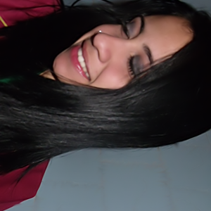 Foto de perfil de Caroline Teixeira