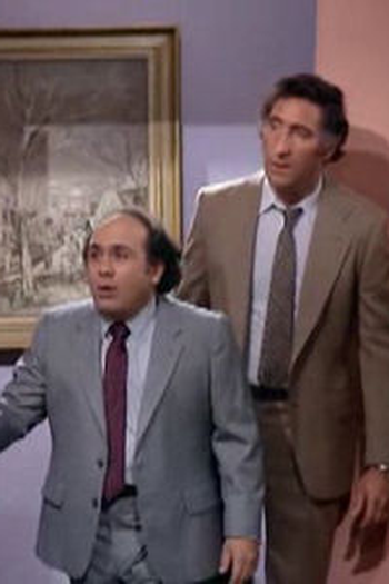 Poster de Episódio Louie Moves Uptown (1983)