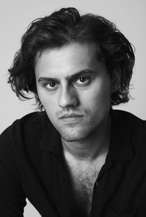 Brady Dowad - Poster 1