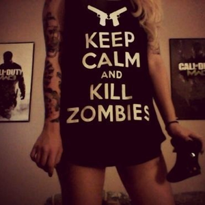 Foto de perfil de Elly ಠ_ಠ