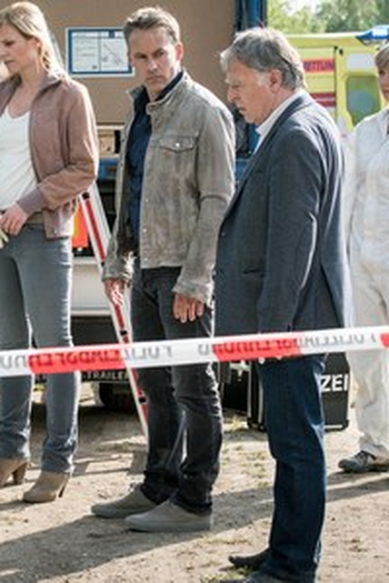 Poster de Episódio Neues Leben (2016)