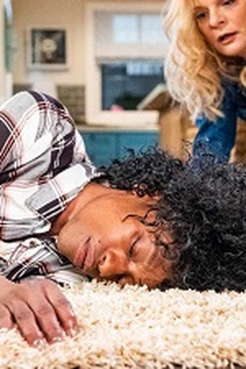 Poster de Episódio Under Cover (2018)