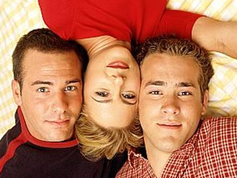 Foto 1 de Três é Demais (2ª Temporada)