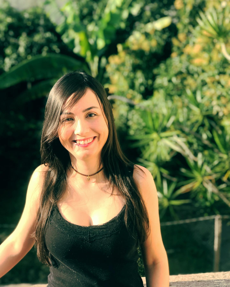 Luana - Foto 1