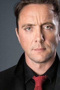 Peter Serafinowicz - Poster / Capa / Cartaz - Oficial 1