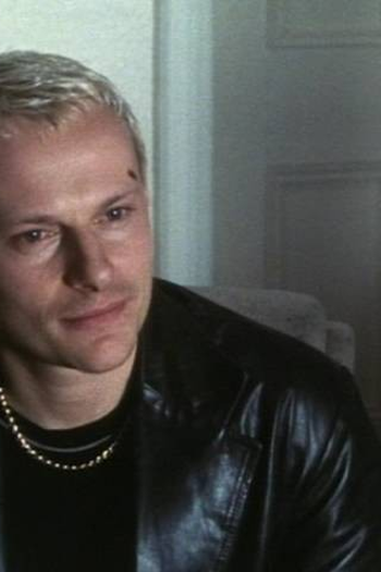 Poster de Episódio Divided Loyalties (2) (1998)