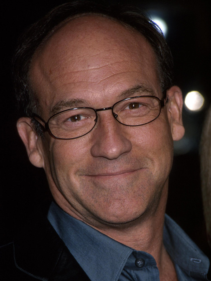 Chuck Russell (I) - Foto 1
