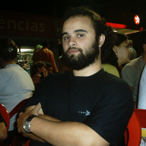 Foto de perfil de Tiago Lapuente