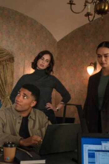 Poster de Episódio Uprooting (2022)