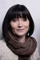 Essie Davis