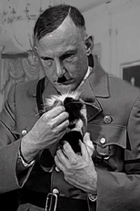 A Kitten for Hitler (A Kitten for Hitler)