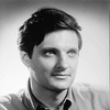 Alan Alda - Foto 1