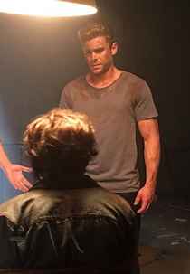 Neighbors 3: Zombies Rising (Neighbors 3: Zombies Rising)