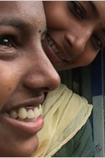 Poster de Filme Duas Irmãs (2015)