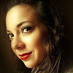 Foto de perfil de Suélen Lázaro