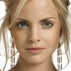 Mena Suvari - Foto 7