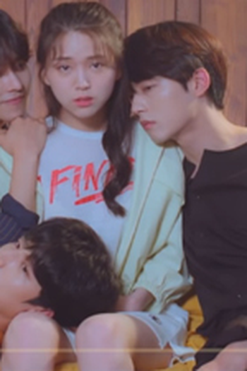 Poster de Episódio How To Choose Between 3 Guys? (2019)