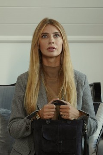 Poster de Episódio 7. Bölüm (2022)
