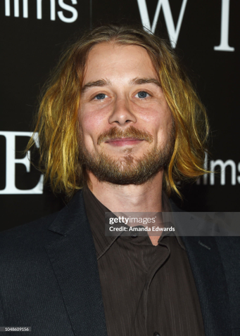 Lou Taylor Pucci (27 de Julho de 1985) | Artista | Filmow