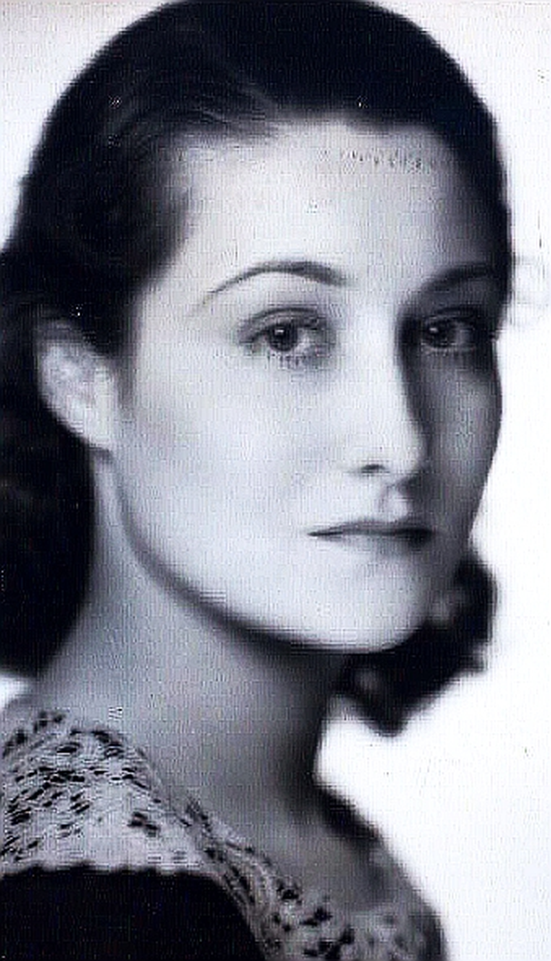 Gloria Holden - Foto 2