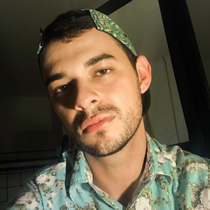 Foto de perfil de R