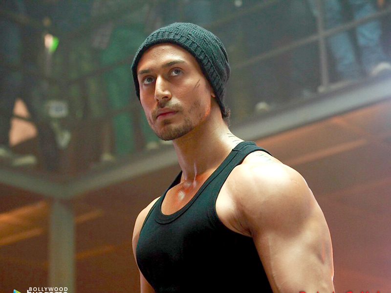 Foto 6 de ‎Baaghi‬