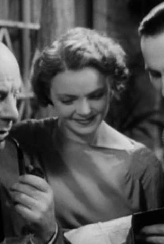 Poster 4 de Filme Laburnum Grove (1936)