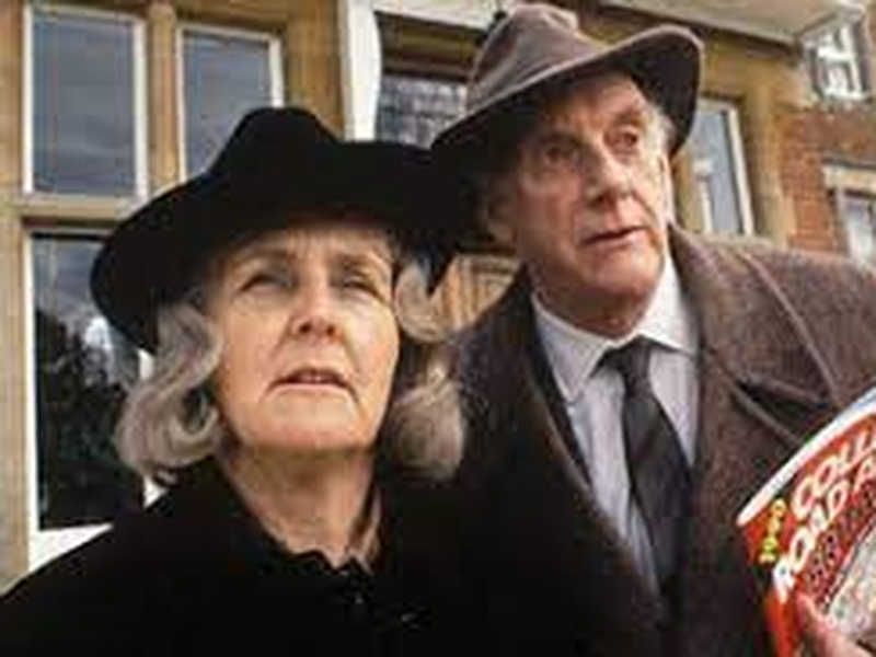 Foto 5 de Waiting for God