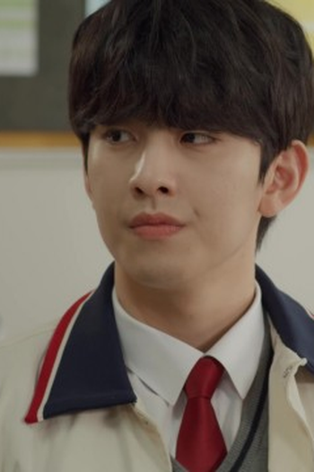 Poster de Episódio 8화 (2022)