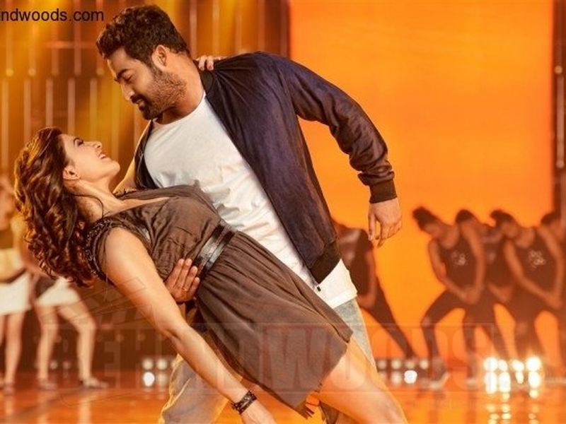 Foto 21 de Janatha Garage