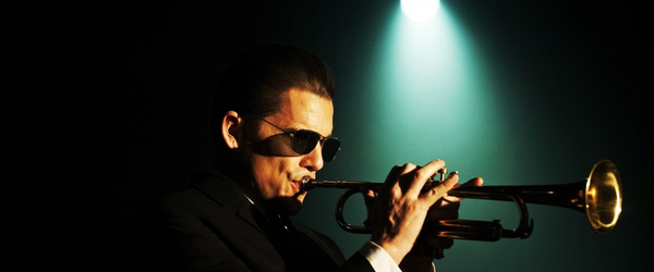 “BORN TO BE BLUE” | Ethan Hawke vive famoso trompetista de Jazz, Chet Baker | Lion Movies