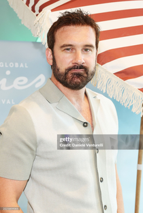 Clive Standen - Poster 1