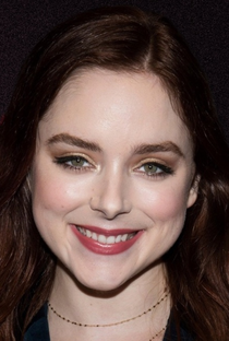 Madison Davenport - Poster / Capa / Cartaz - Oficial 2
