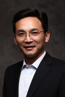 Yan Yi Min - Poster 1