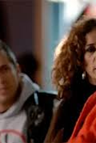 Poster 1 de Curta Hazte Extranjero (2013)