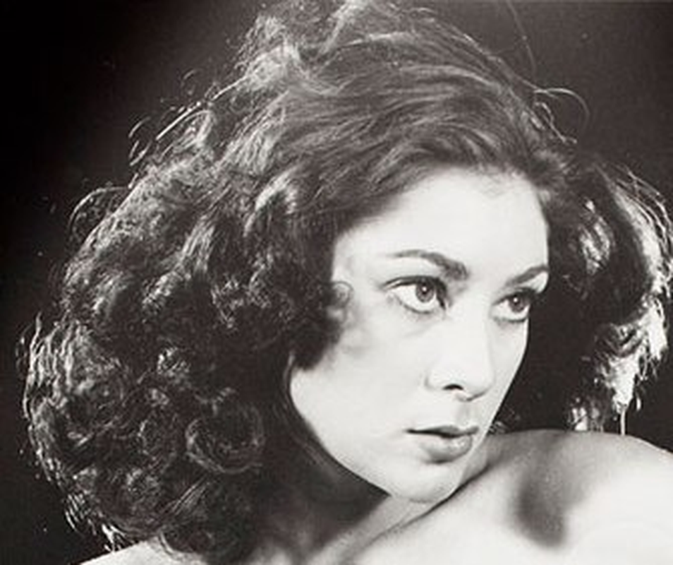 Helena Ramos (I) - Foto 1
