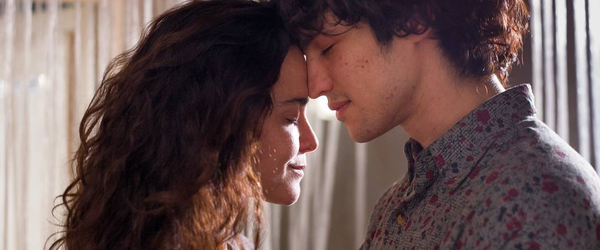 Eduardo e Mônica ganha data de estreia nos cinemas brasileiros