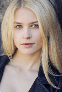 Jeanne Goursaud - Poster 3