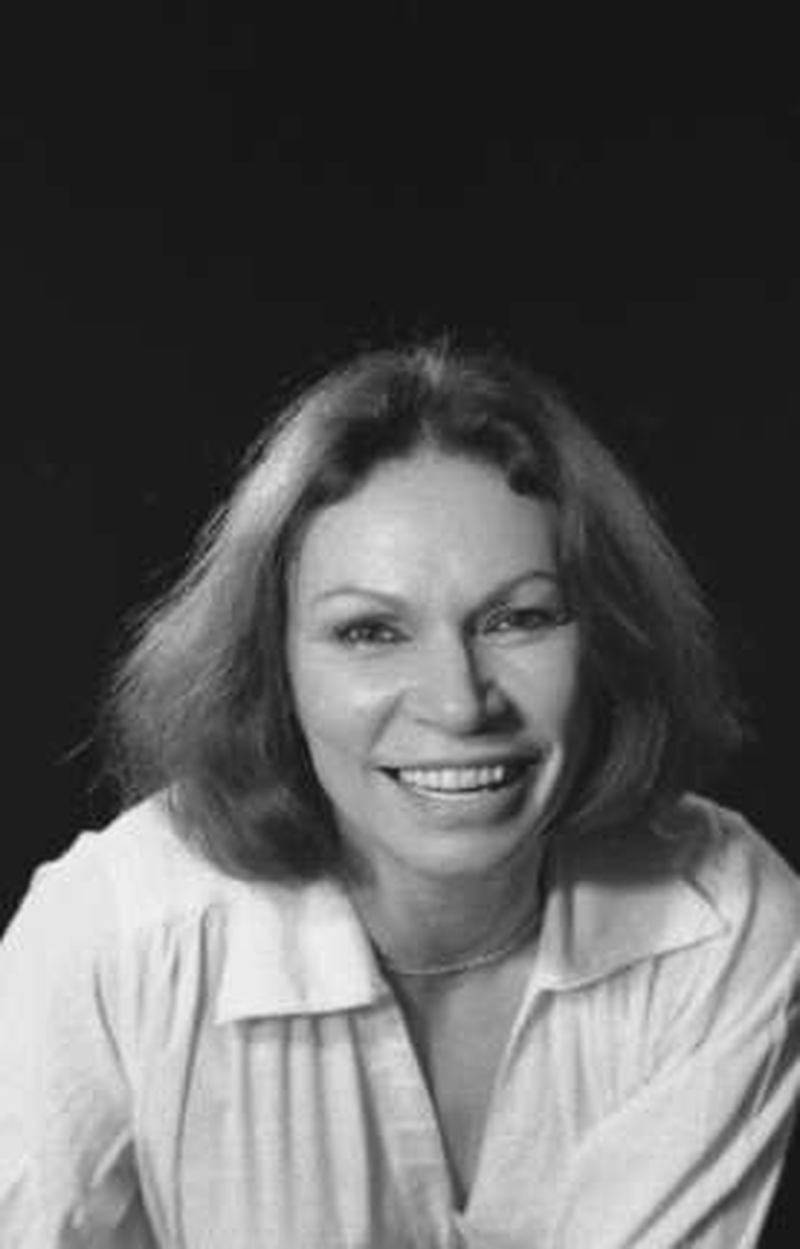 Monique Mercure - Foto 1