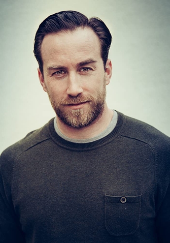 Justin Benson (I) (9 de Junho de 1983) | Artista | Filmow