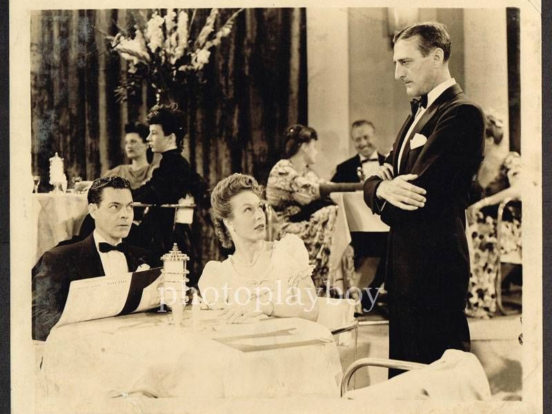 Foto 14 de Here Comes Kelly