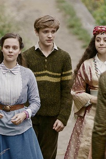 Poster de Episódio The Curse (2022)