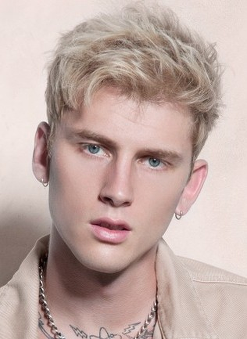 Machine Gun Kelly - Foto 1