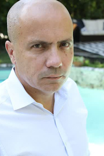 Poster de Episódio Escobar Goes to War (2021)